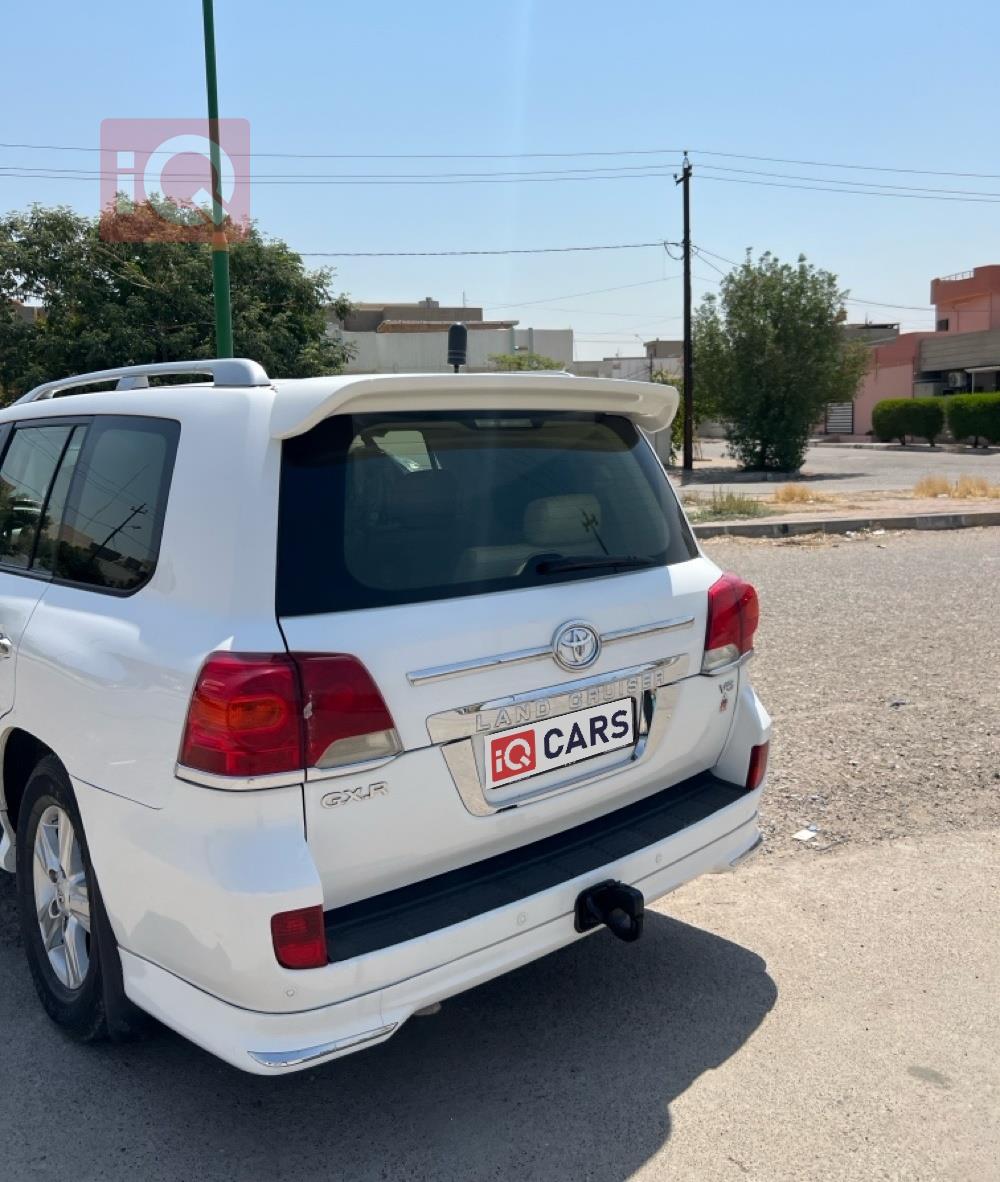 تويوتا لاند كروزر